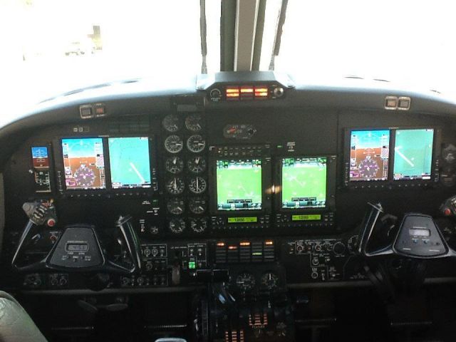 Beechcraft King Air 90 (N325WR) - After the Panel upgrade