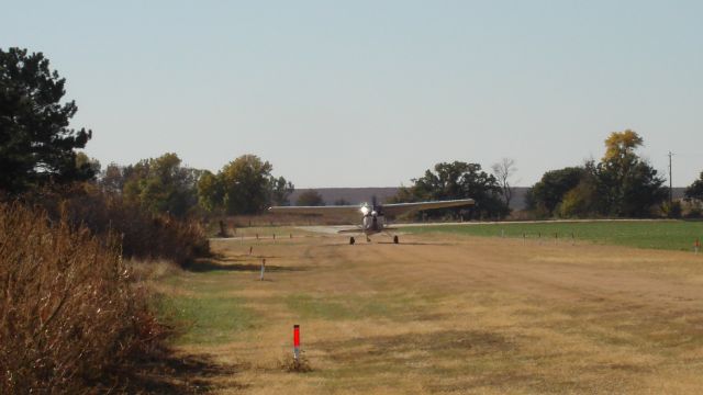 Cessna Skywagon (N585PM) - Rolling after a good hunt