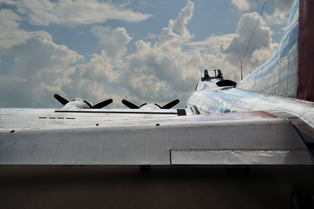 Boeing B-17 Flying Fortress (N5017N) - B17 - Aluminum Overcast, relaxing a bit on terminal ramp at KLUK.