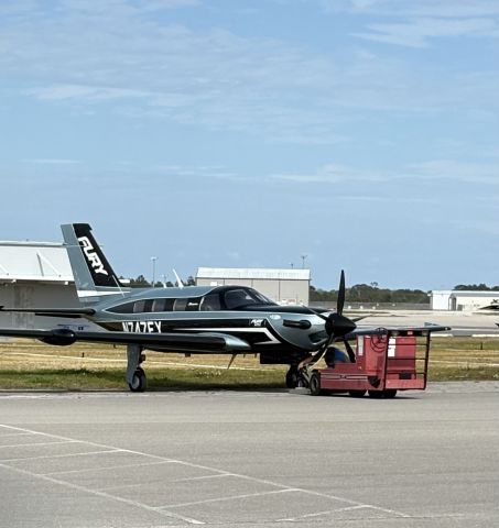 Piper Malibu Mirage (N747FY)