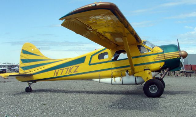 De Havilland Canada DHC-2 Mk1 Beaver (N77KZ) - De Havilland Beaver at Lake Hood , Anchorage , Alaska