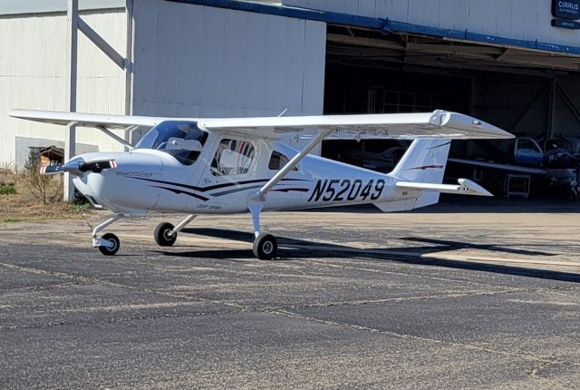 Cessna Skycatcher (N52049)