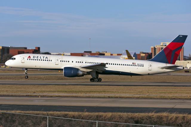 Boeing 757-200 (N6706Q)