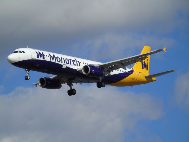 G-ZBAL — - G-ZBAL arriving LGW on ZB1721 from Lisbon.