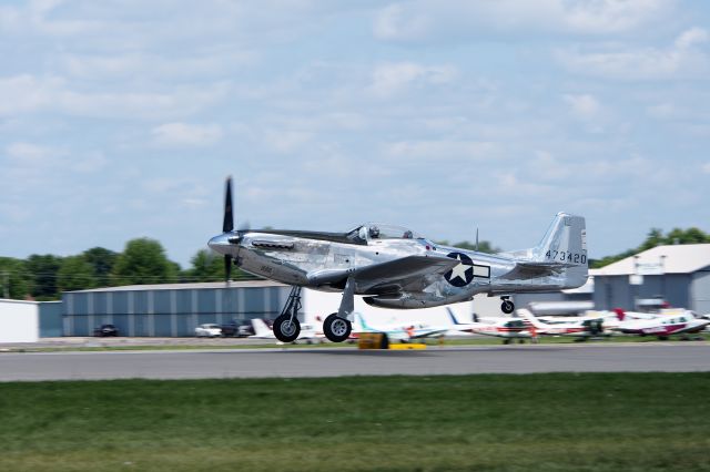 North American P-51 Mustang (N151AM)