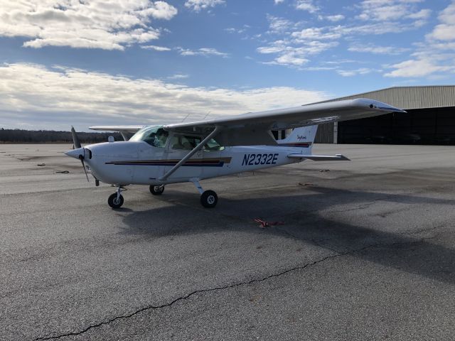 Cessna Skyhawk (N3223E)