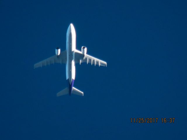 Airbus A300F4-600 (N687FE)