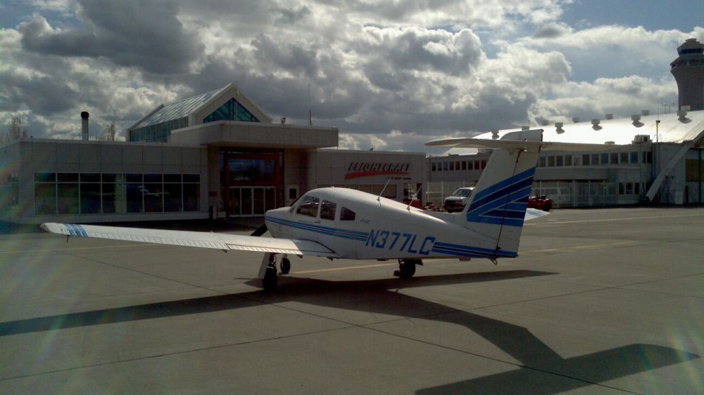 Piper Cherokee Arrow (N377LC) - Lane Community College