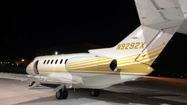 Hawker 800 (N9292X)