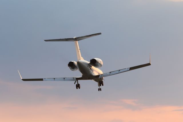 Gulfstream Aerospace Gulfstream IV (B-8091) - 14 May 2015:Deer Jet,Gulfstream Aerospace Gulfstream Ⅳ