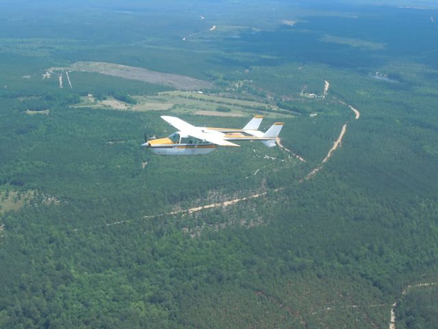 Cessna Super Skymaster (N2475S) - Formation Practice