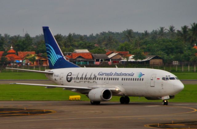 BOEING 737-300 (PK-GGG) - Garuda Indonesia-Boeing 737-300br /February 18, 2013