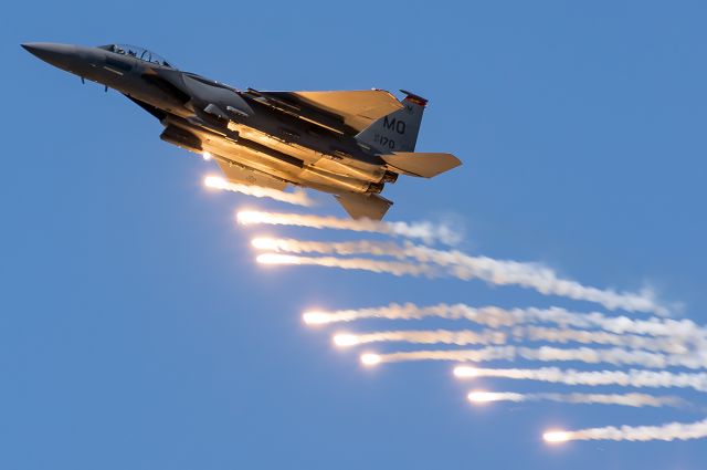 McDonnell Douglas F-15 Eagle (87-0170) - Gunfighter Skies 2018 full quality photo --> a rel=nofollow href=http://www.airliners.net/photo/USA-Air-Force/McDonnell-Douglas-F-15E-Strike-Eagle/5032247http://www.airliners.net/photo/USA-Air-Force/McDonnell-Douglas-F-15E-Strike-Eagle/5032247/a