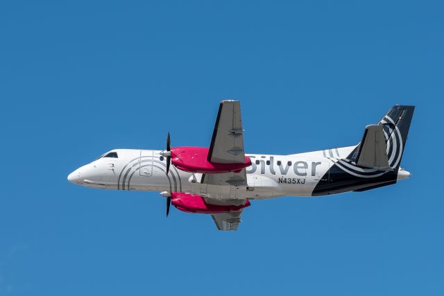 Saab 340 (N435XJ) - N435XJbr /SF34 SN:340B-434br /Flight:SIL70 FLL to MCObr /2017-02-15 KFLL RWY 28Rbr /Photo:Rafael Zorrilla