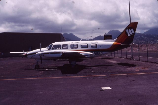 Piper Navajo (N59980) - Maui Airlines