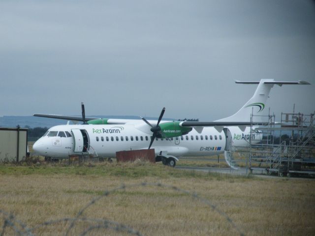 EI-REH — - EI-REH ATR 72-202 CN 260  OF AER ARRAN SEEN AT SHANNON ON 31/01/2011 AFTER PAINTING