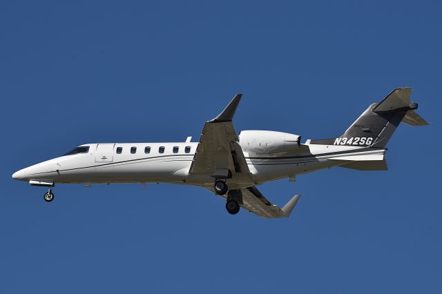 Learjet 45 (N342SG) - 23R 11-01-24