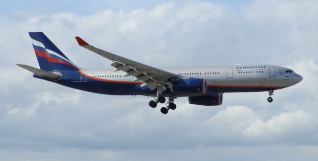 Airbus A330-200 (VQ-BBG) - Named"N, Gogol !