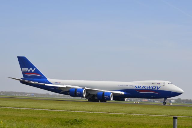 BOEING 747-8 (VQ-BWY)