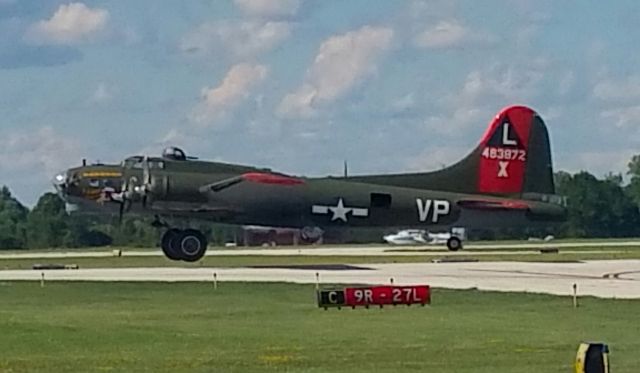 — — - Texas Raiders at OSU airport into the air again!