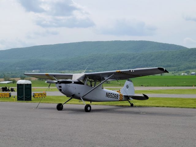 Cessna L-19 Bird Dog (N65068)