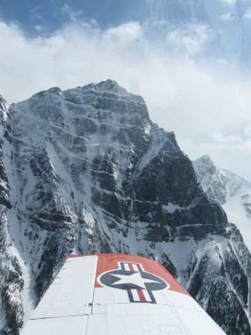 C-GKKD — - Flight thru the Canadian Rockies