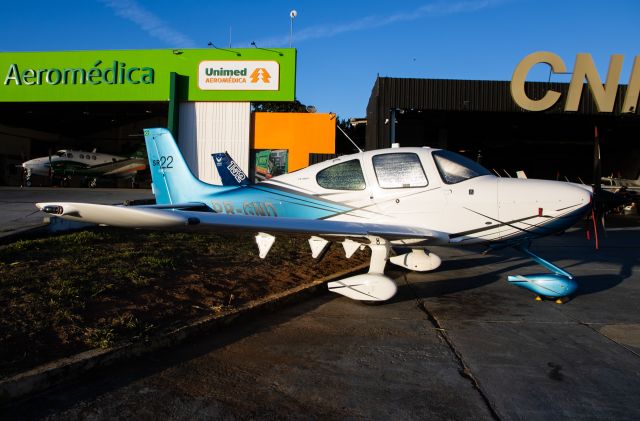 Cirrus SR-22 (PR-GND)