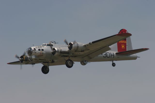 Boeing B-17 Flying Fortress (2102519) - Aluminum overcast...pre-EAA Flight