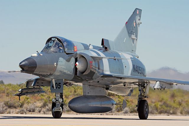 IAI Kfir (N405AX)