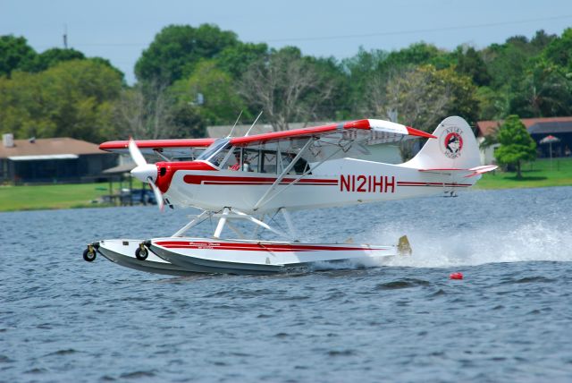 CHRISTEN Husky (N121HH) - 2013 Splash-in at Fantasy of Flight