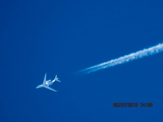 Cessna Citation X (N612EM)