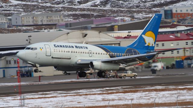 Boeing 737-200 (C-GOPW) - Landing at the Iqaluit airport, Oct.18, 2015.