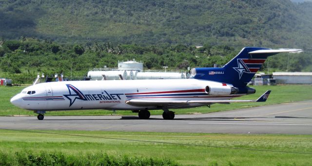 Boeing 727-100 (N598AJ)