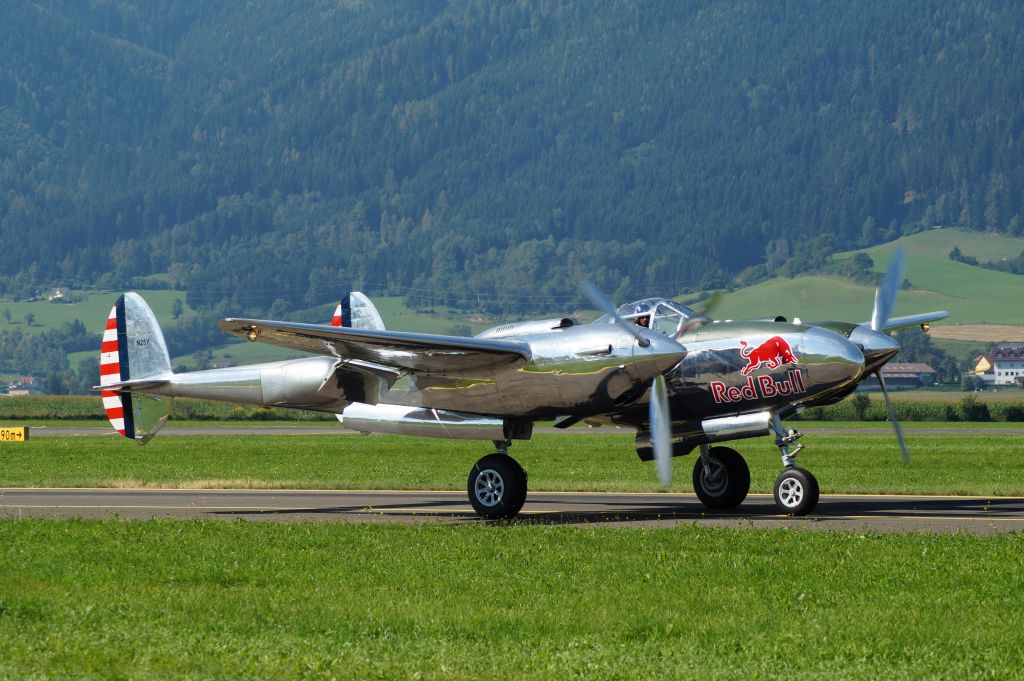 Lockheed P-38 Lightning (N25Y) - Lockheed P-38L "Lightning" at Airpower2016