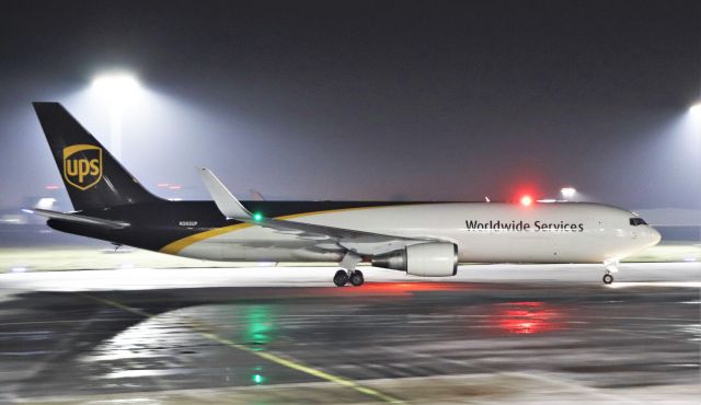 BOEING 767-300 (N393UP) - ups b767-316er(bdsf) n393up arriving in shannon 7/1/21.