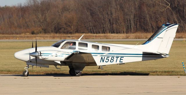 Beechcraft 56 Turbo Baron (N58TE) - Whiteside County Airport KSQI 25 Nov 2022br /Pretty Baron 58P just arriving from Carbondale, Illinoisbr /Gary C. Orlando Photo.