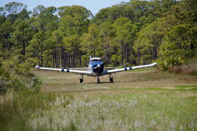 North American Navion (N727G)