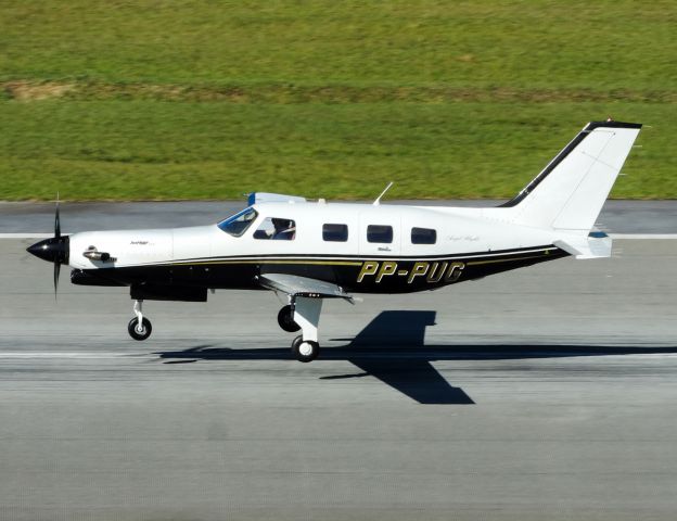 Piper Malibu Mirage (PP-PUG)