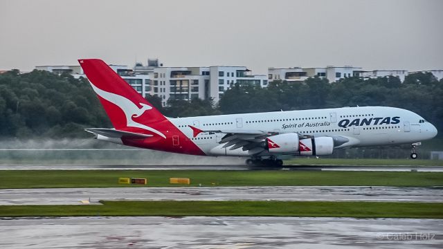 Airbus A380-800 (VH-OQE)