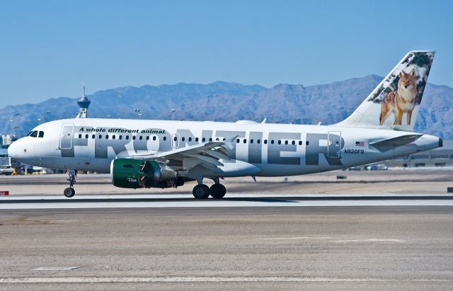 Airbus A319 (N920FR) - Arriving at McCarran