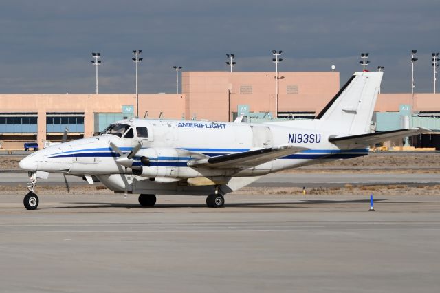 Beechcraft Airliner (N193SU)