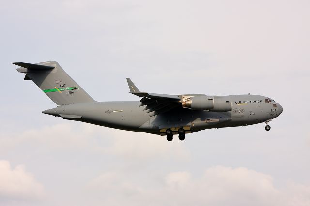 Boeing Globemaster III (02-1104)