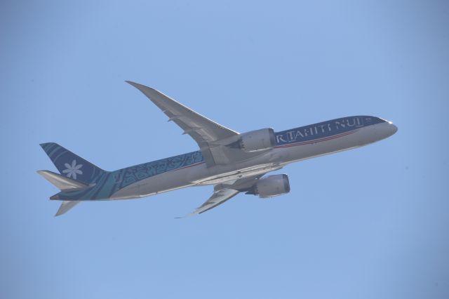 Boeing 787-9 Dreamliner (F-ONUI)