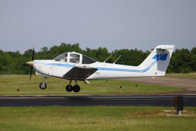 Piper Tomahawk (N2560A)