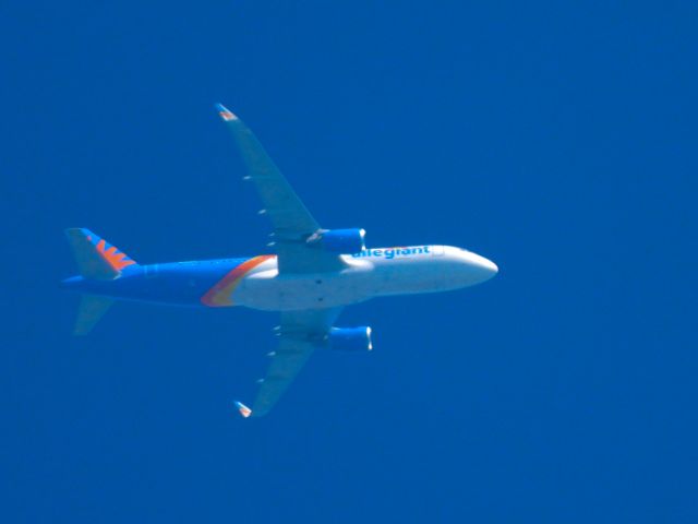 Airbus A320 (N246NV) - AAY691br /AZA-SGFbr /08/25/22