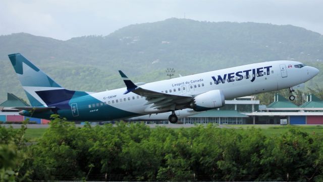 Boeing 737 MAX 8 (C-GEHF)