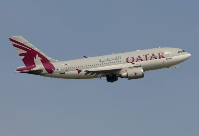 Airbus A310 (A7-AFE) - Qatar Amiri Flightbr /Take-off 07 for Doha OTDBbr /28/03/2014