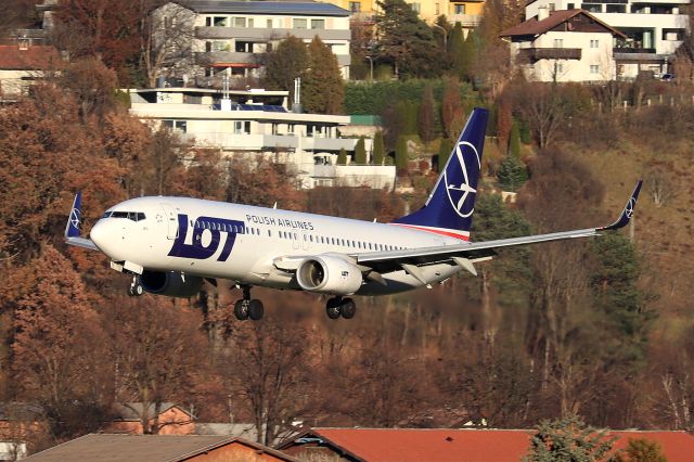 Boeing 737-800 (SP-LWG)