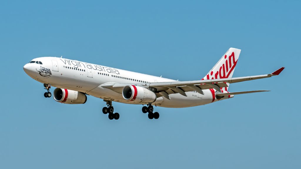 Airbus A330-300 (VH-XFE) - Airbus A330-243 Virgin Australia VH-XFE final runway 03 YPPH 080219.