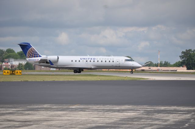 Canadair Regional Jet CRJ-200 (N854AS)